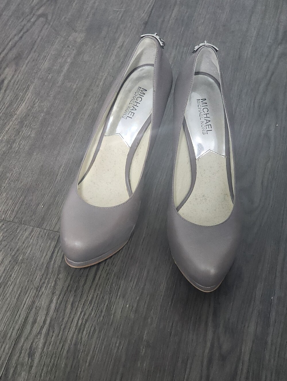 Michael Kors Taupe Pointed-Toe Leather Platform Pumps